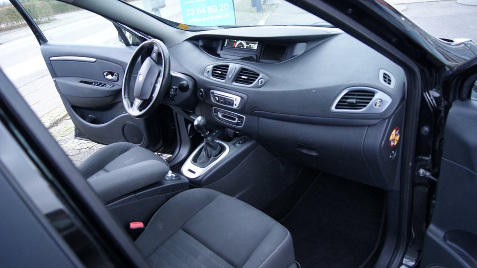 Renault Scenic III 1,5 dCi 110 Limited Edition 5d