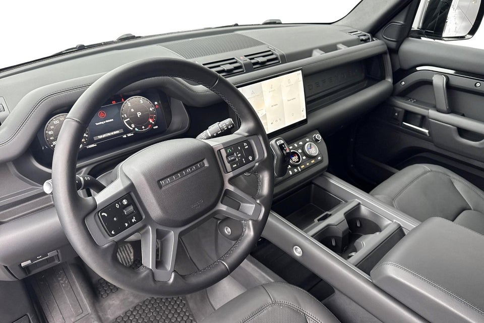 Land Rover Defender 110 3,0 D250 Hard Top X-Dynamic SE aut. Van 5d