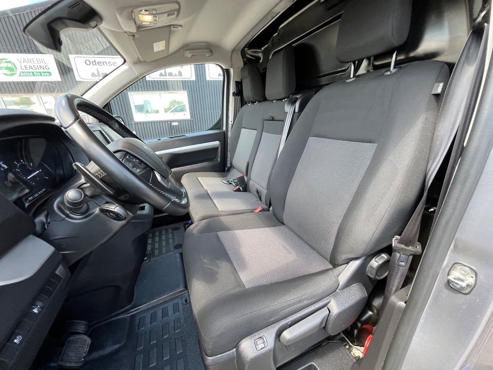 Peugeot Expert 2,0 BlueHDi 144 L3 Premium EAT8 Van