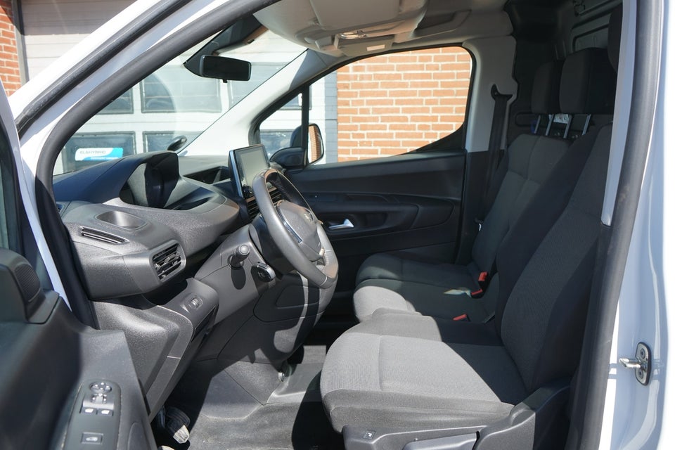 Peugeot Partner 1,5 BlueHDi 100 L1V1 Plus Van