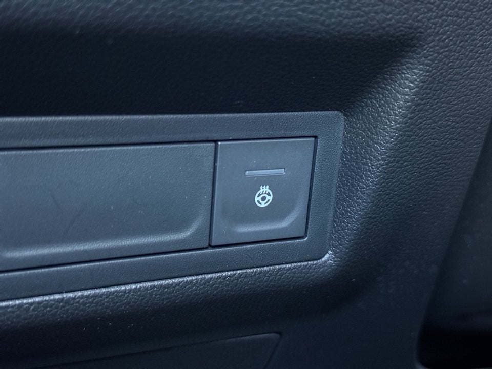 Renault Captur 1,6 E-Tech Intens 5d