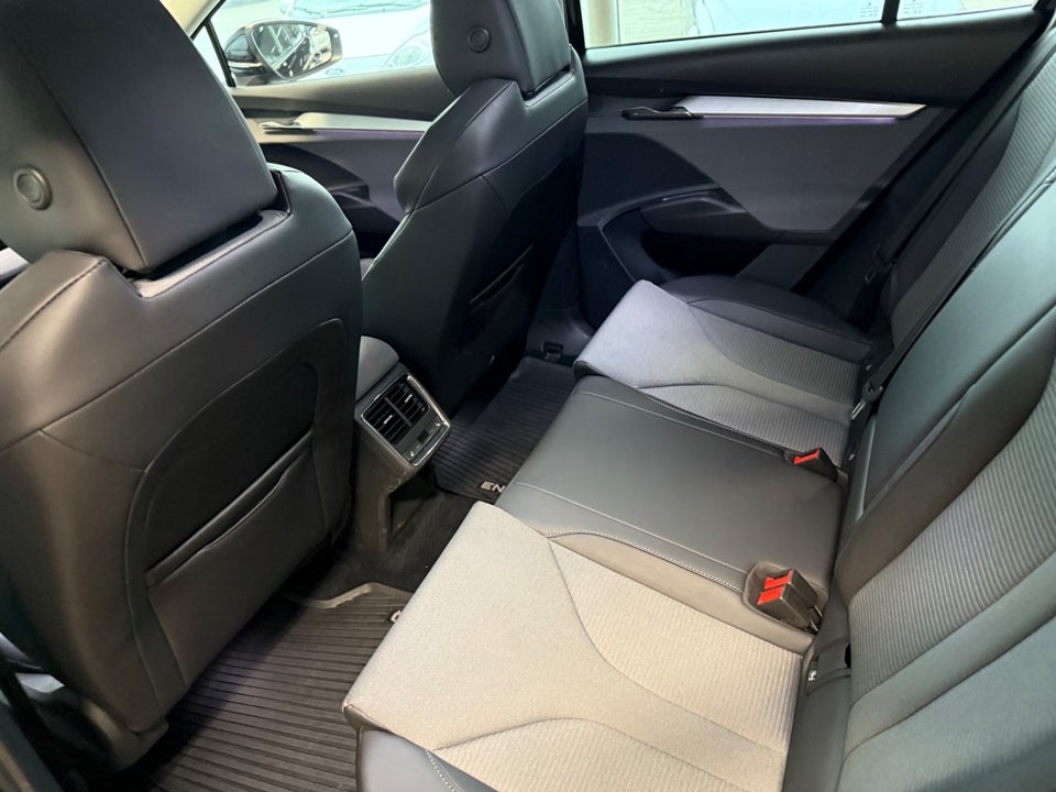 Skoda Enyaq 80 iV 5d