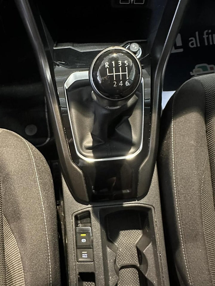 VW T-Roc 1,0 TSi 115 Style 5d