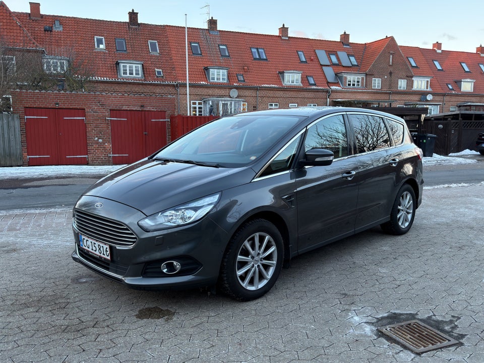Ford S-MAX 1,5 EcoBoost Titanium 5d