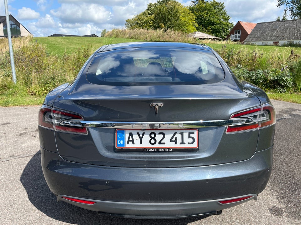 Tesla Model S 70D 5d