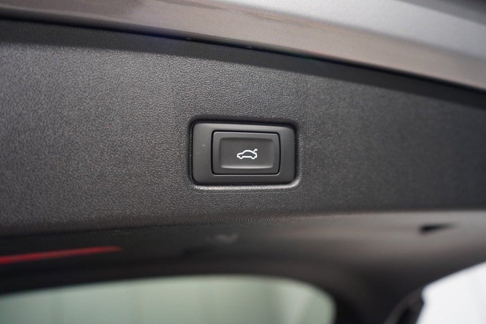 Audi Q4 e-tron 40 Attitude S-line 5d