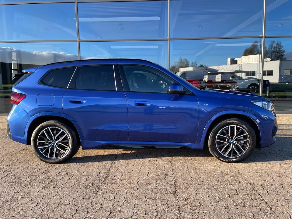 BMW iX1 xDrive30 M-Sport 5d