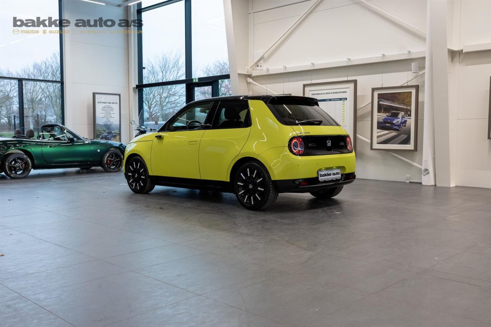 Honda e Advance 5d