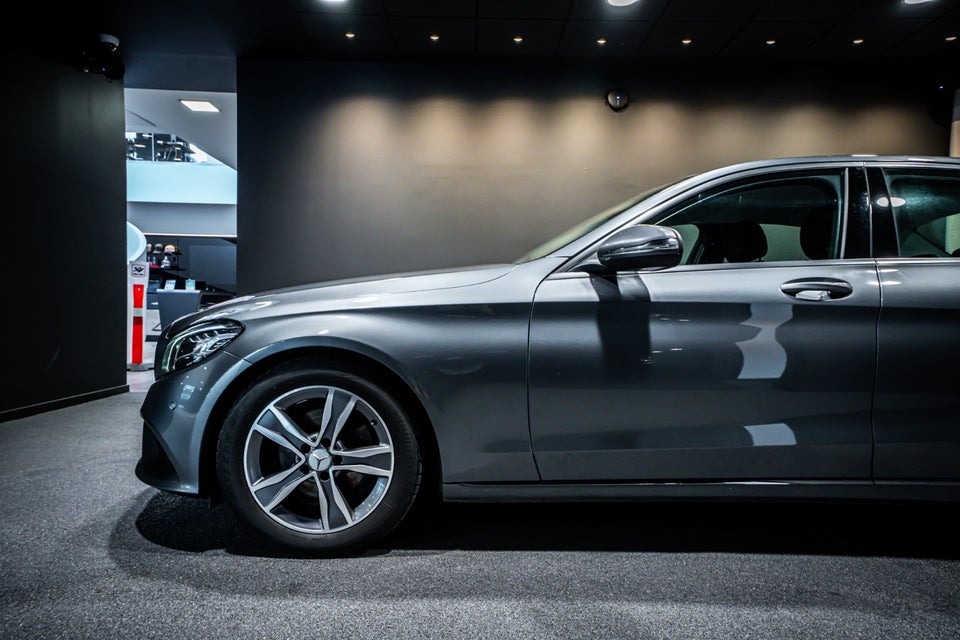 Mercedes C220 d 2,0 Advantage aut. 4d