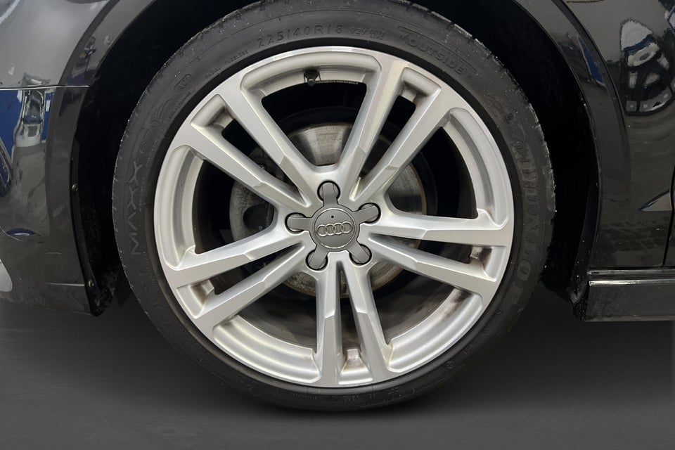 Audi A3 35 TFSi Sport Limited plus Cabriolet S-tr. 2d