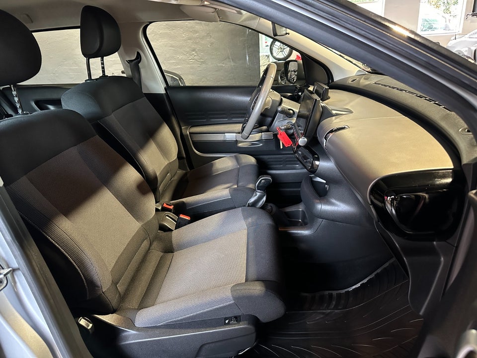 Citroën C4 Cactus 1,2 PureTech 82 Feel 5d