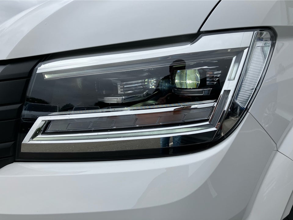 VW Crafter 35 2,0 TDi 177 Kassevogn L3H2 aut.