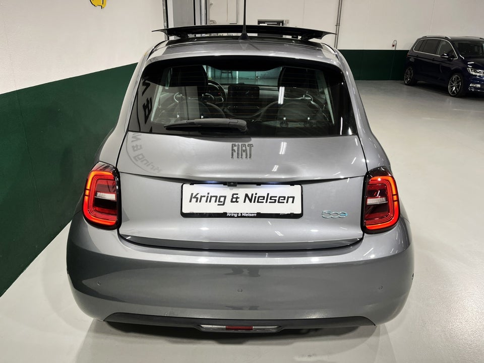 Fiat 500e Icon Sky 3d