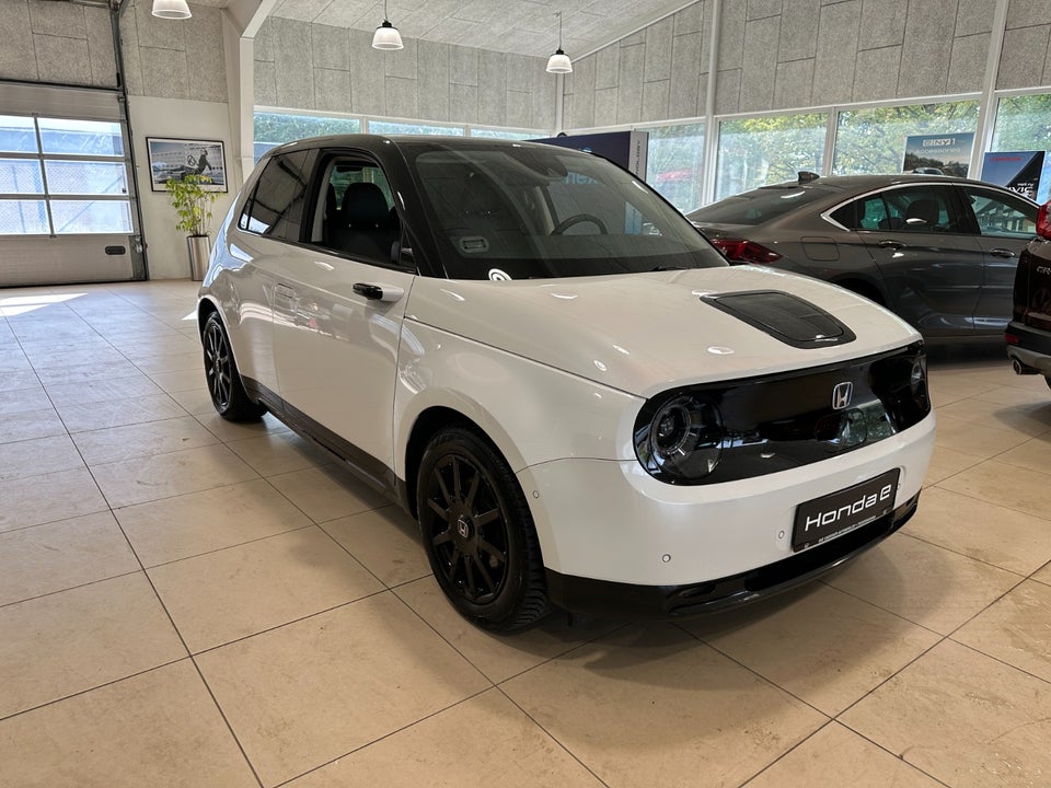 Honda e Advance 5d