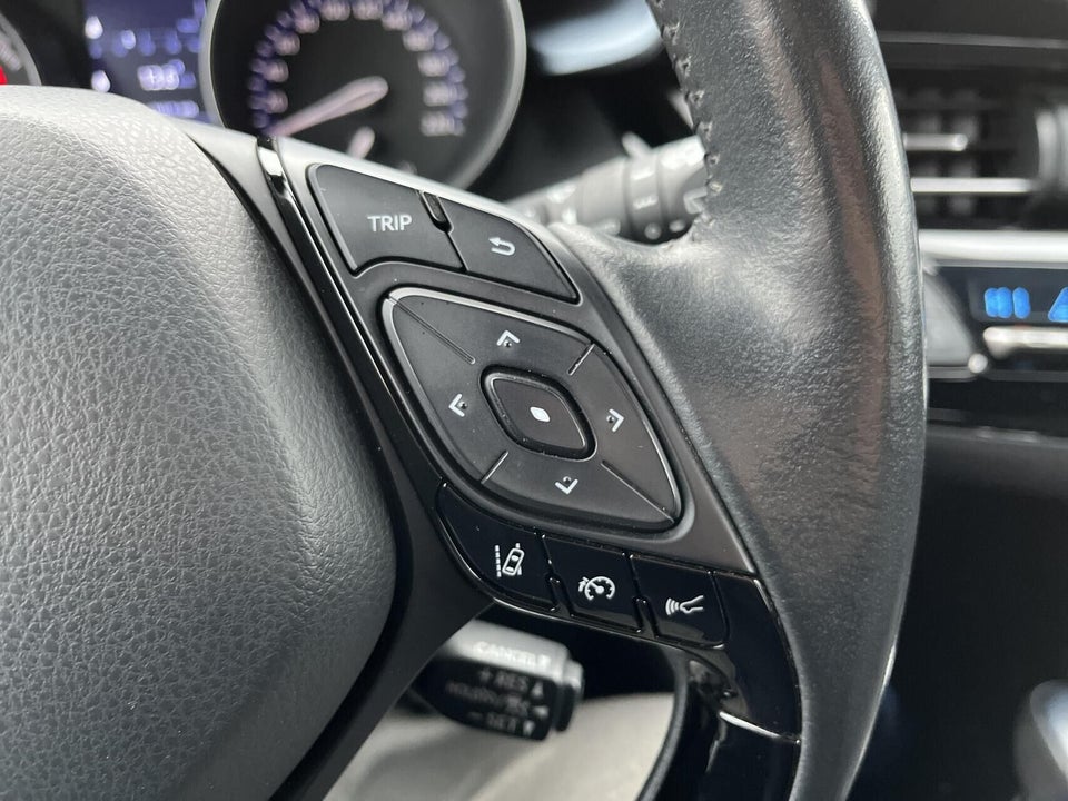 Toyota C-HR 2,0 Hybrid C-LUB Premium CVT 5d