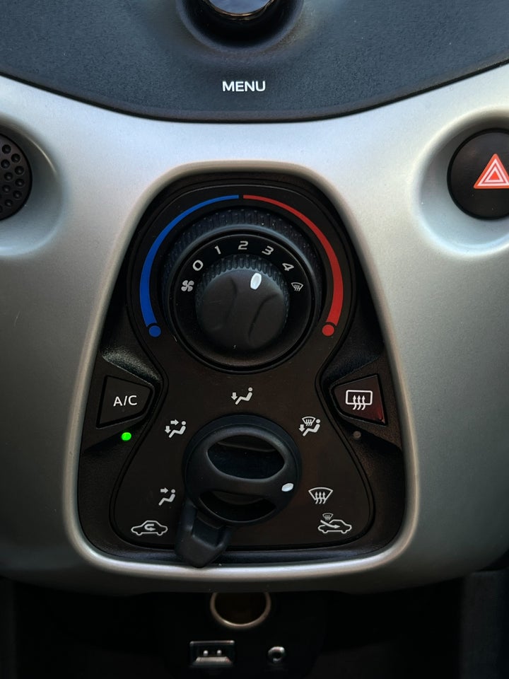 Citroën C1 1,0 e-VTi Feel Airscape 5d