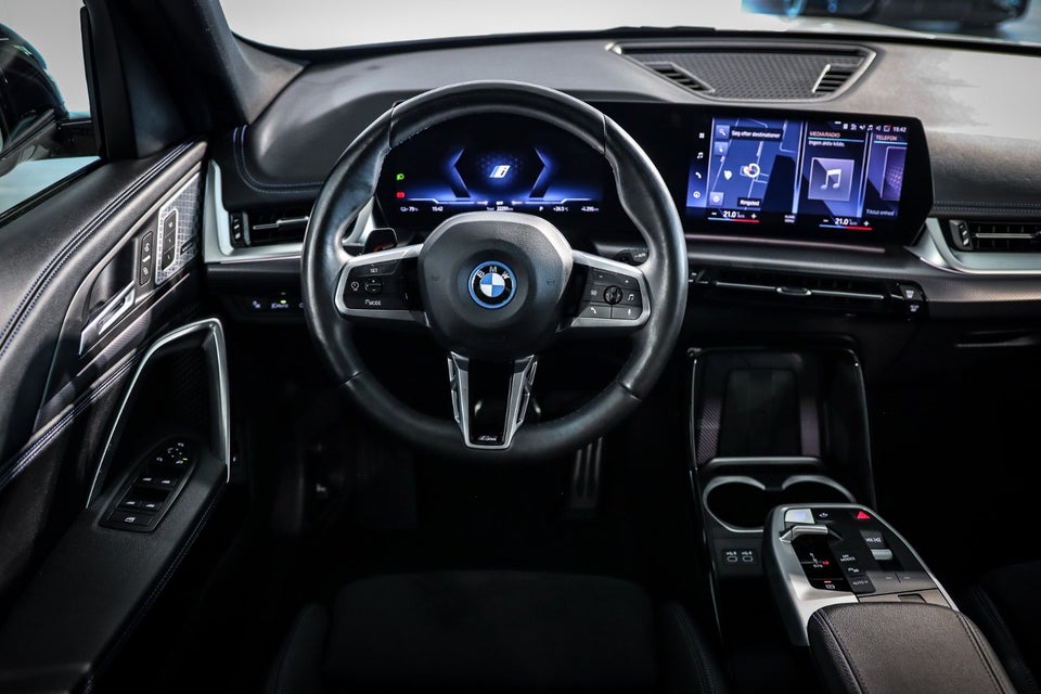 BMW iX1 xDrive30 M-Sport Premium 5d