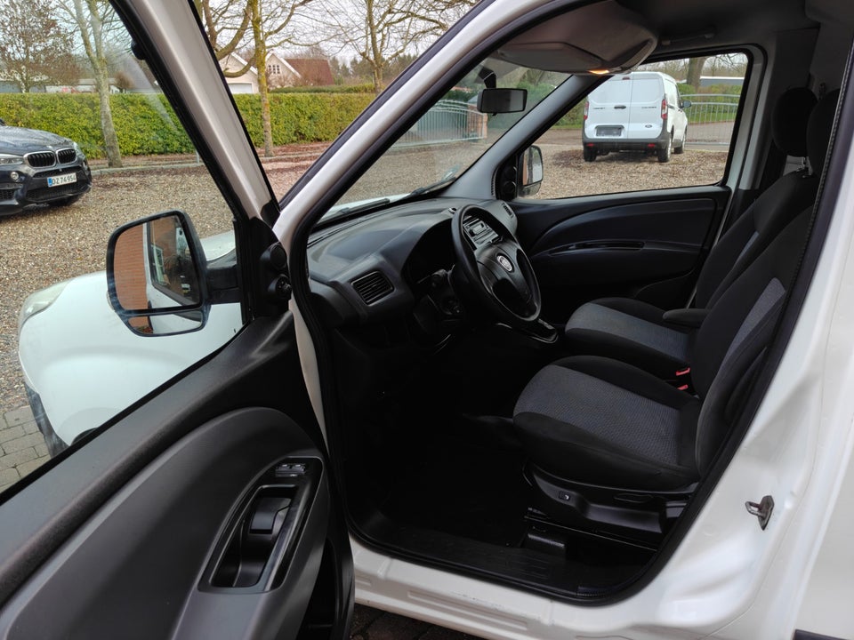 Fiat Doblò Cargo 1,3 MJT Basic L1 4d