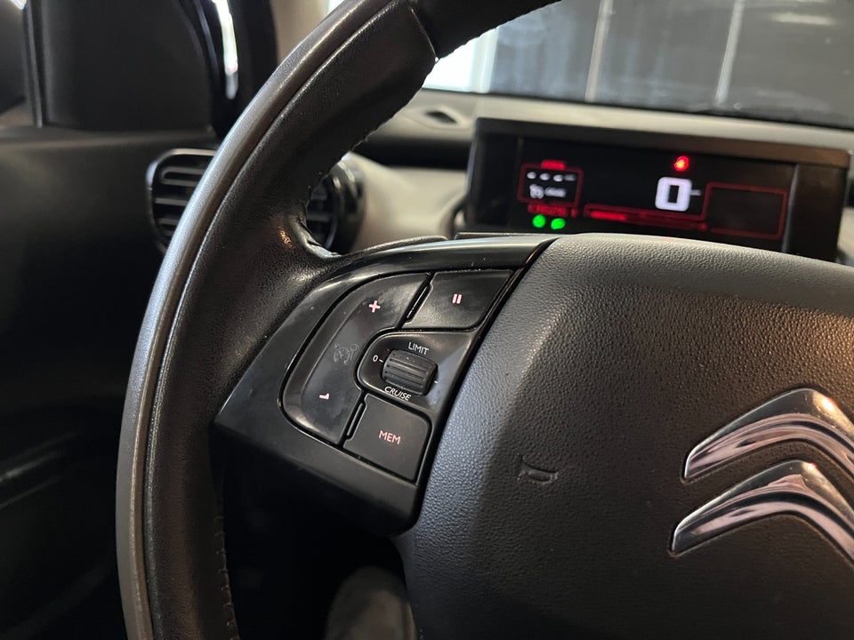 Citroën C4 Cactus 1,6 BlueHDi 100 Cool Comfort 5d