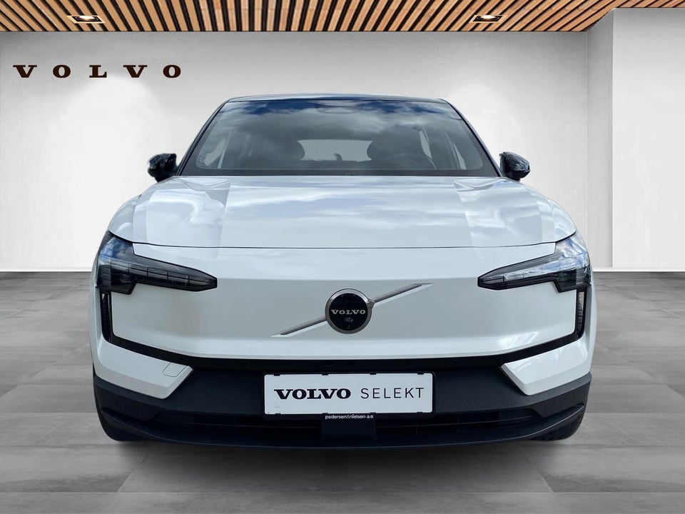 Volvo EX30 Extended Range Ultra 5d