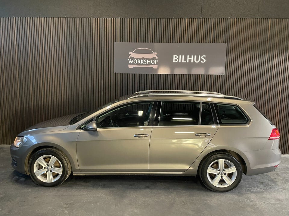 VW Golf VII 2,0 TDi 150 Highline Variant DSG BMT 5d