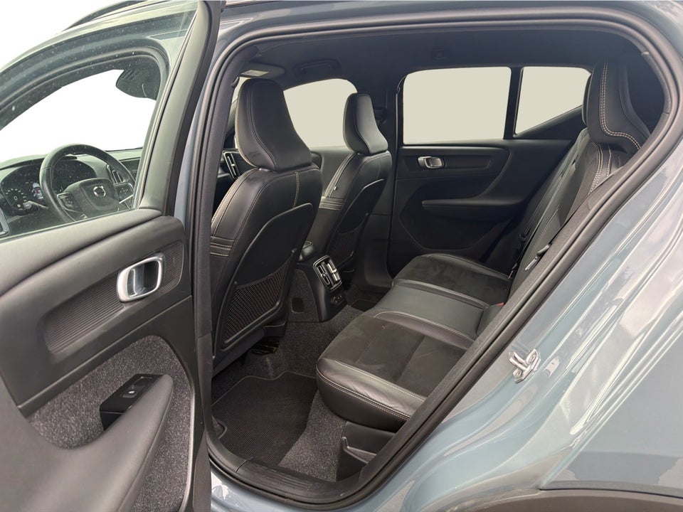 Volvo XC40 1,5 T4 ReCharge R-Design aut. 5d