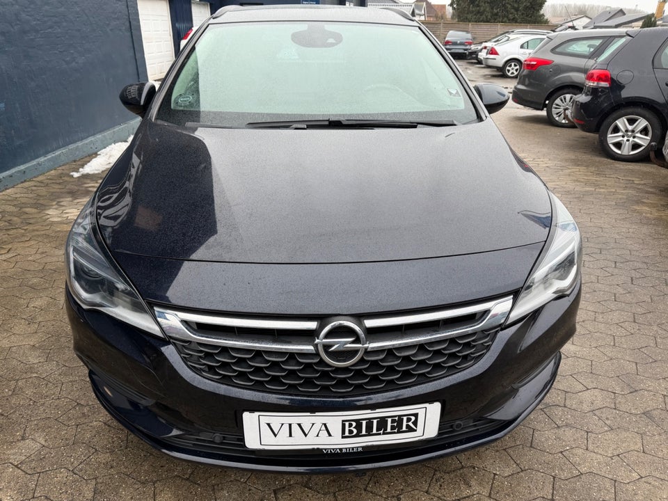 Opel Astra 1,6 CDTi 136 Excite Sports Tourer 5d