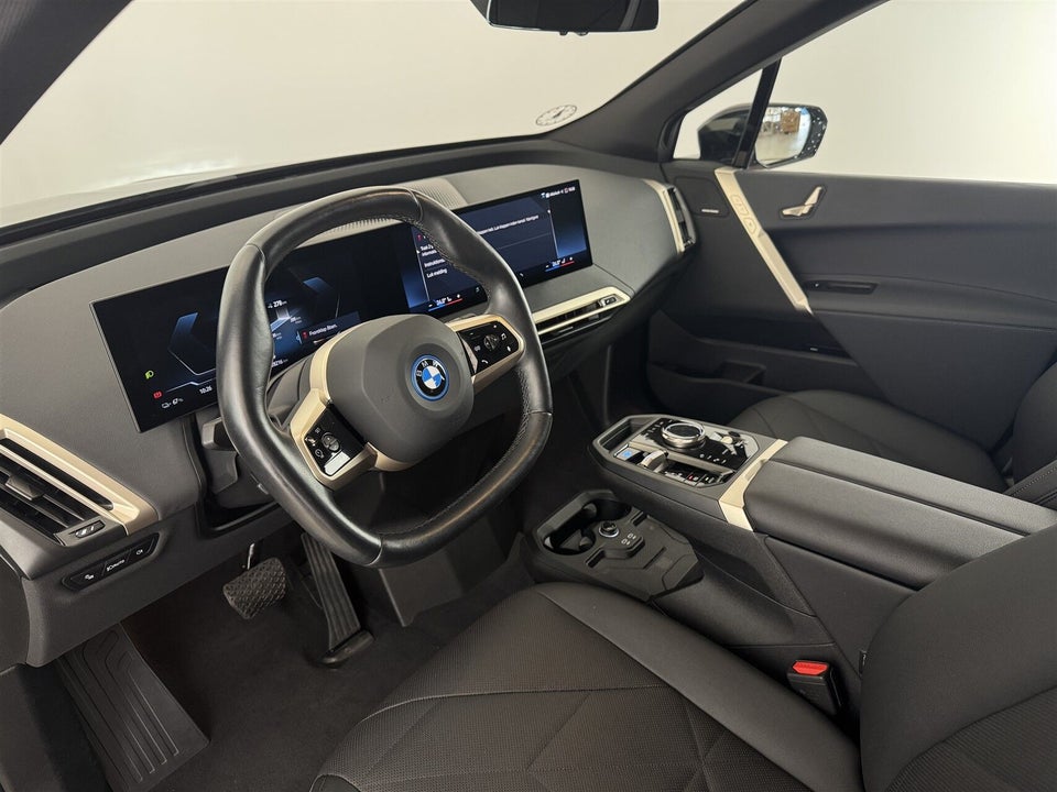 BMW iX xDrive40 Fully Charged 5d