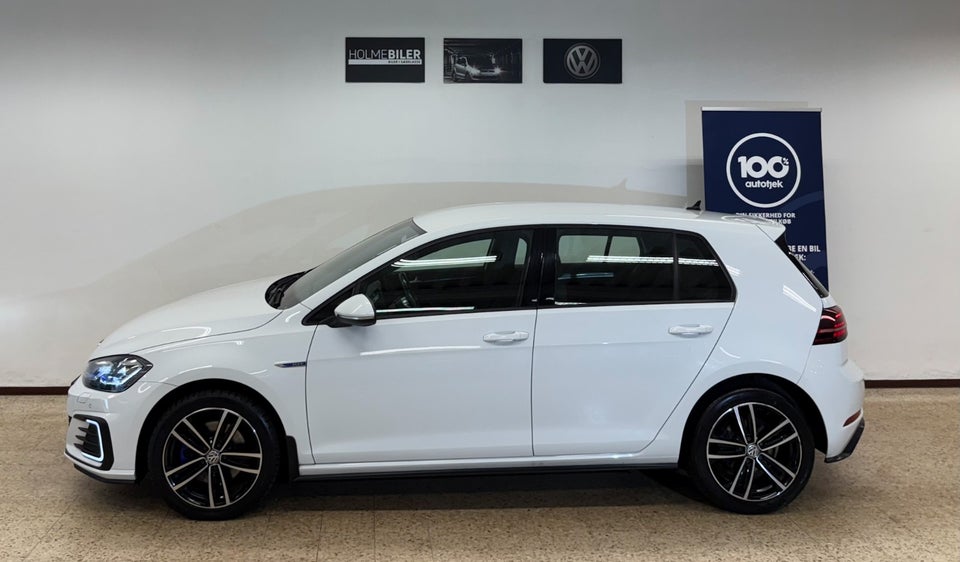 VW Golf VII 1,4 GTE DSG 5d