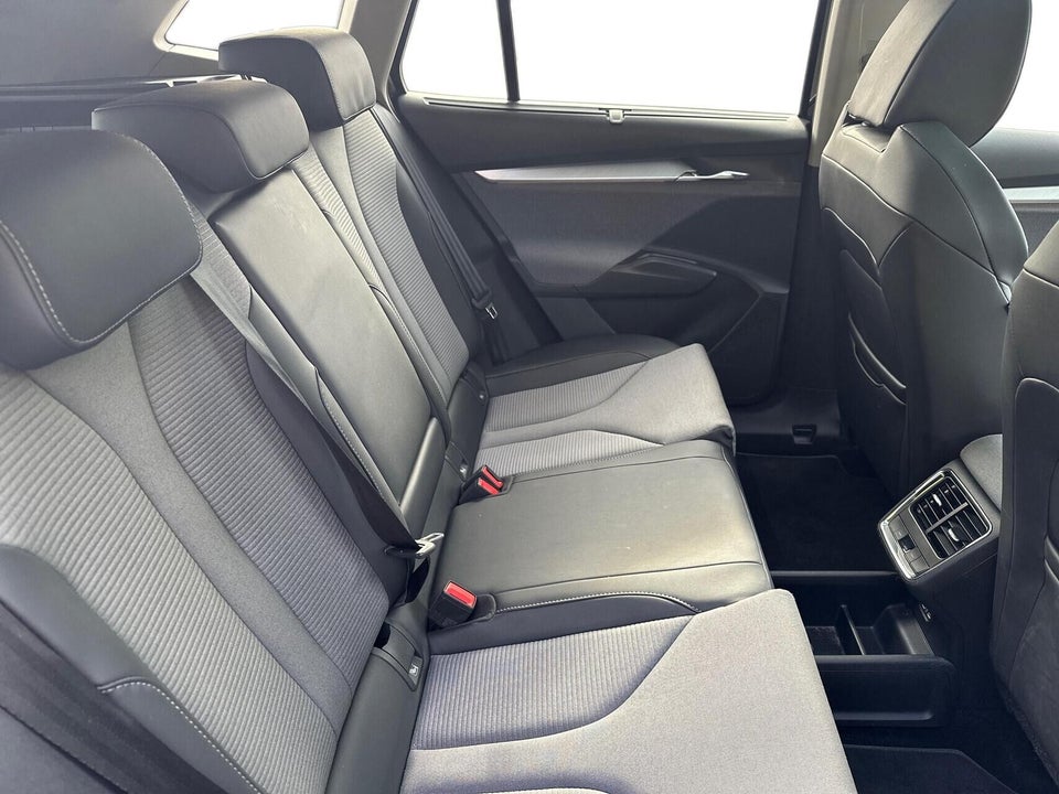 Skoda Enyaq 80 iV Premium 5d