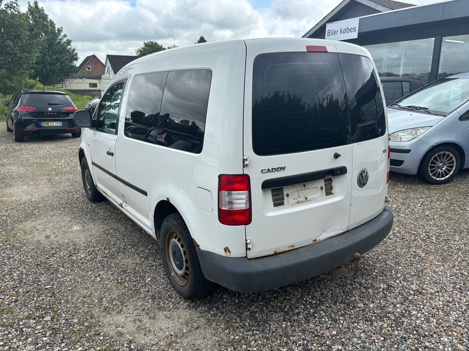 VW Caddy 1,9 TDi Life 4d