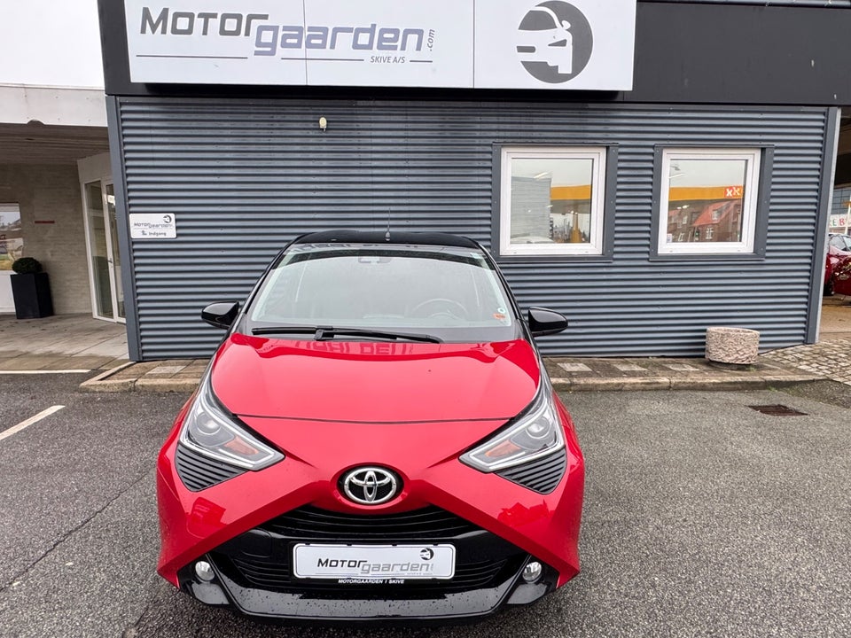 Toyota Aygo 1,0 VVT-i x-clusiv 5d