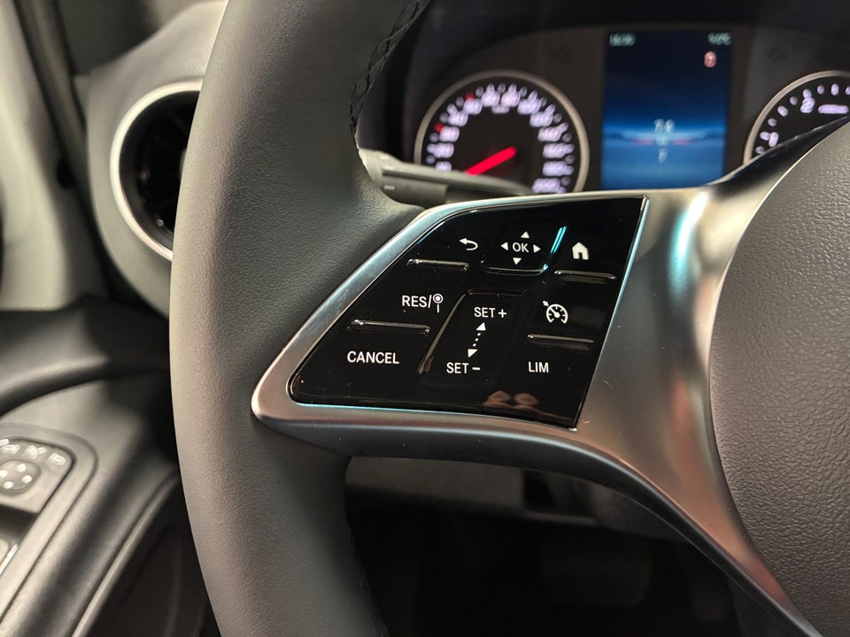 Mercedes Sprinter 317 2,0 CDi A2 Tourer PRO aut. RWD