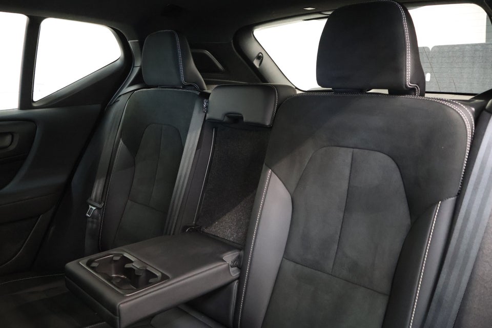 Volvo XC40 P8 ReCharge Twin Plus 5d