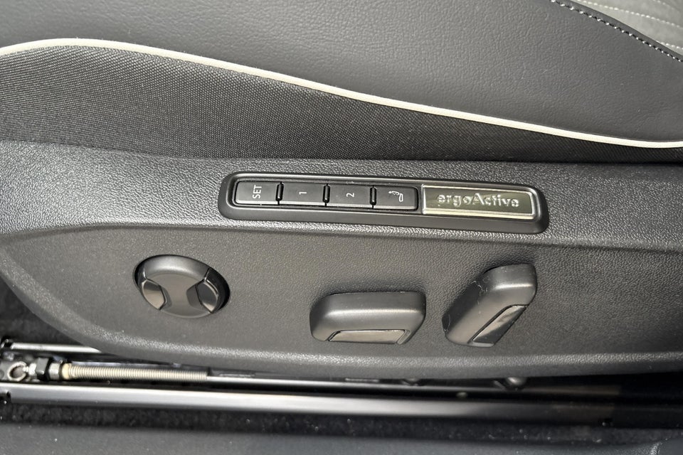 VW ID.4 77 Style Edition 5d
