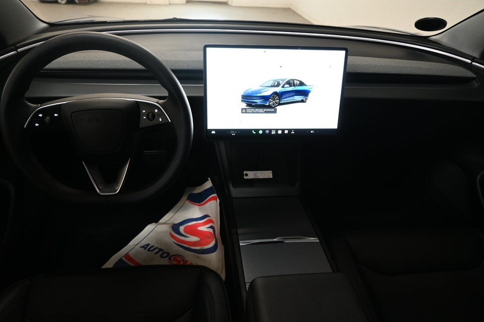 Tesla Model 3 RWD 4d
