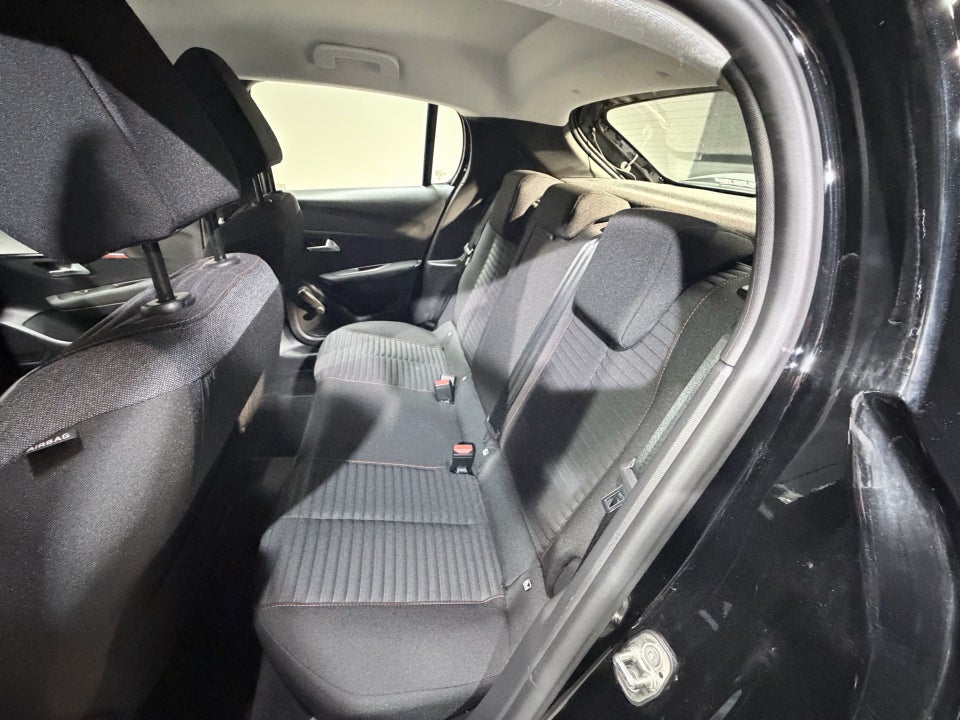 Peugeot 208 1,2 PureTech 100 Active+ 5d