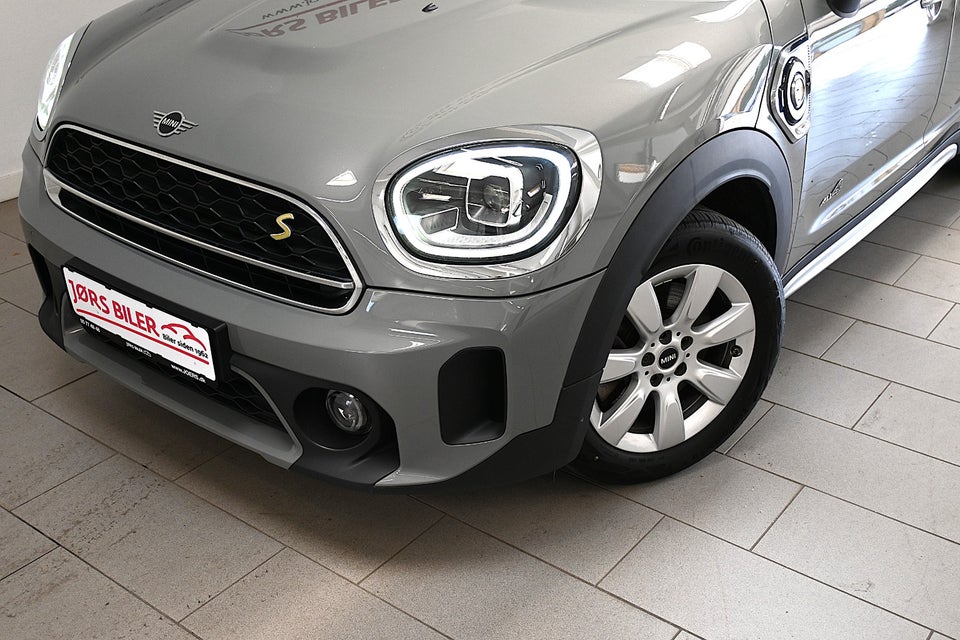 MINI Countryman Cooper SE 1,5 Essential aut. ALL4 5d