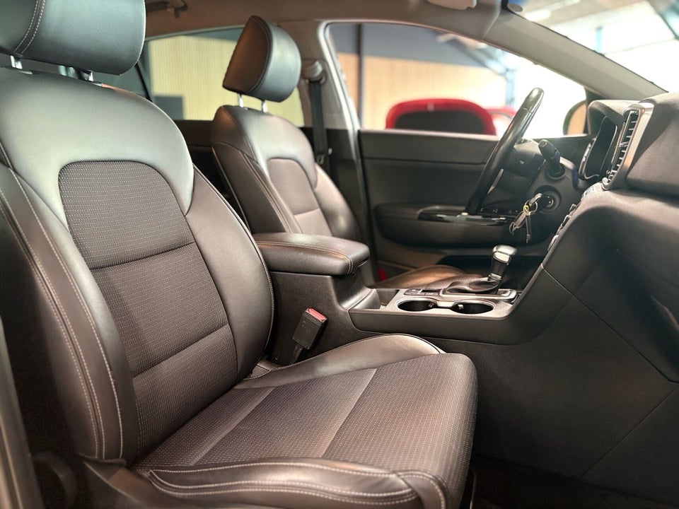 Kia Sportage 1,6 T-GDi Vision DCT 5d