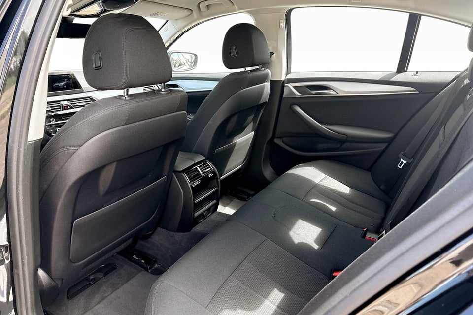 BMW 520i 2,0 Connected aut. 4d