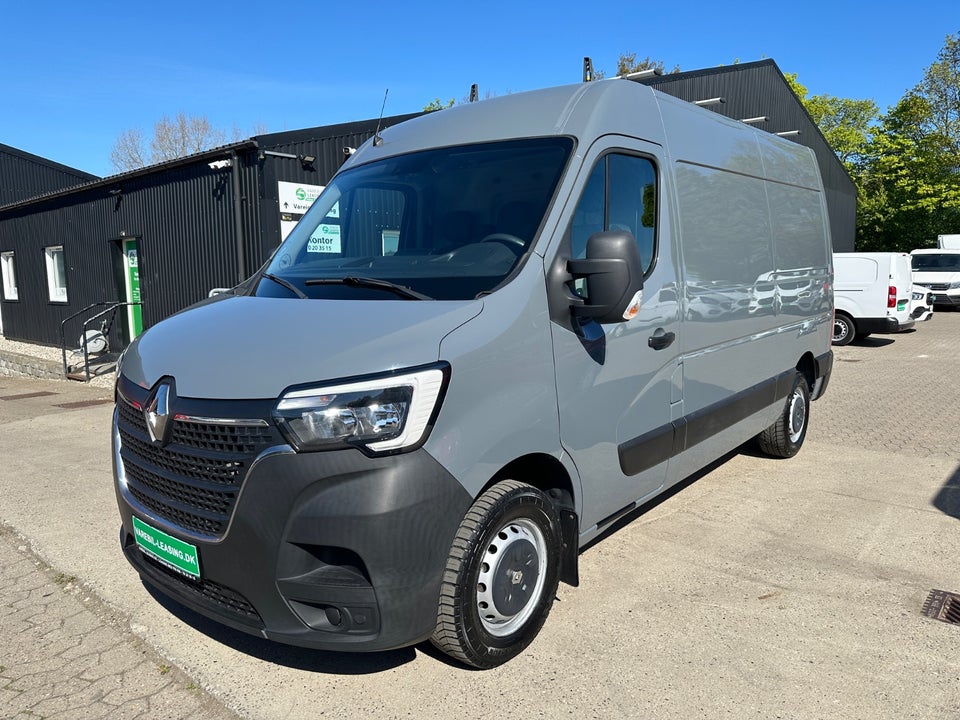 Renault Master IV T35 2,3 dCi 150 L2H2 Kassevogn