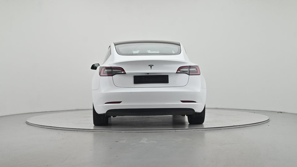 Tesla Model 3 RWD 4d