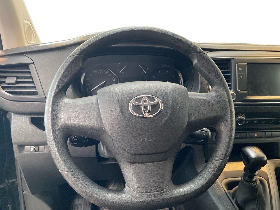Toyota ProAce 2,0 D 144 Long Comfort 5d