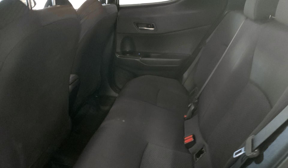 Toyota C-HR 1,8 Hybrid C-LUB Premium CVT 5d