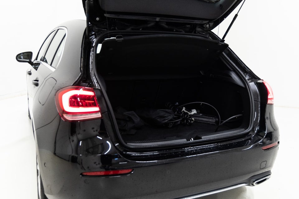 Mercedes A250 e 1,3 Progressive aut. 5d