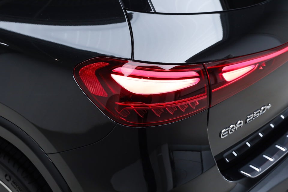Mercedes EQA250+ AMG Premium 5d