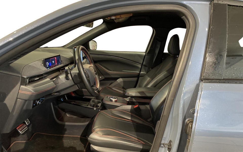 Ford Mustang Mach-E 70 Premium Standard Range AWD 5d