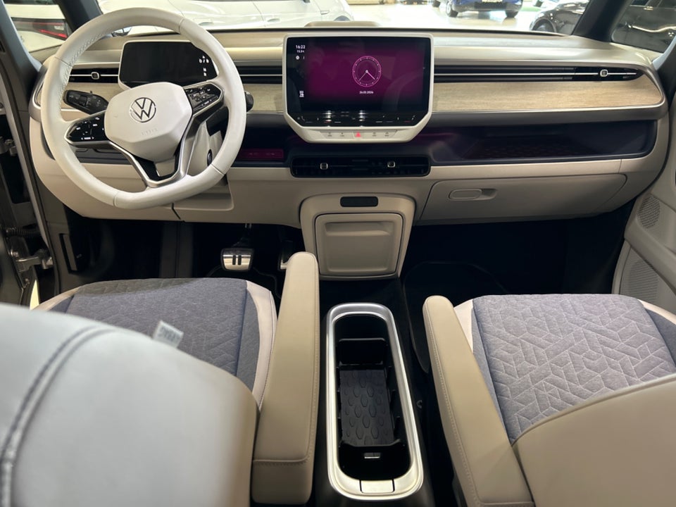 VW ID.Buzz 77 Pro Design SWB 5d