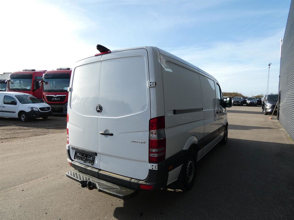 Mercedes Sprinter 316 2,2 CDi R2 Kassevogn 6d