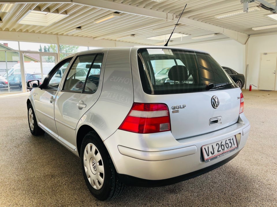 VW Golf IV 2,0 Trendline 5d